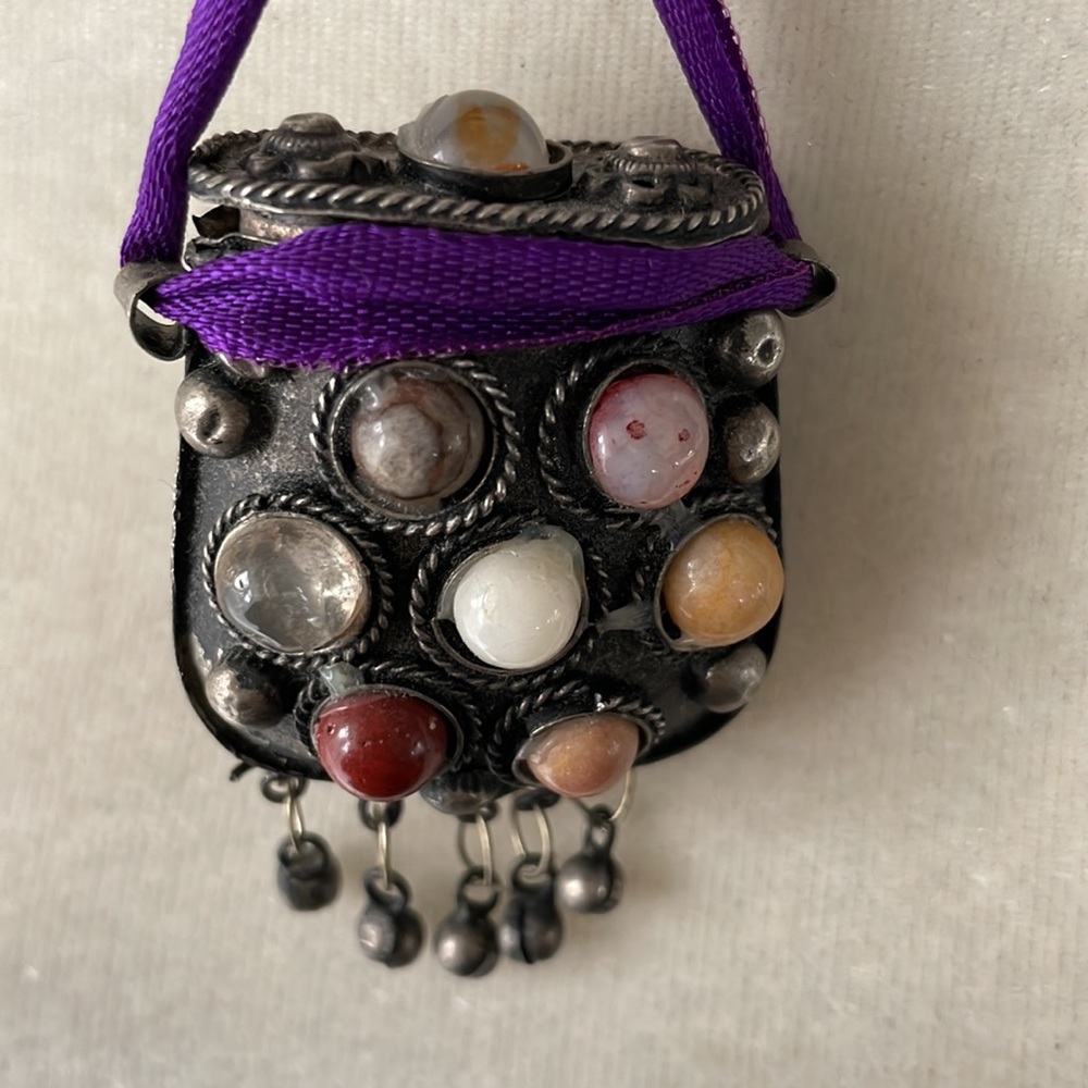 UNIQUE Bronze Pill Box Necklace w/Gemstones and Ribbon Necklace - Picture 2 of 6